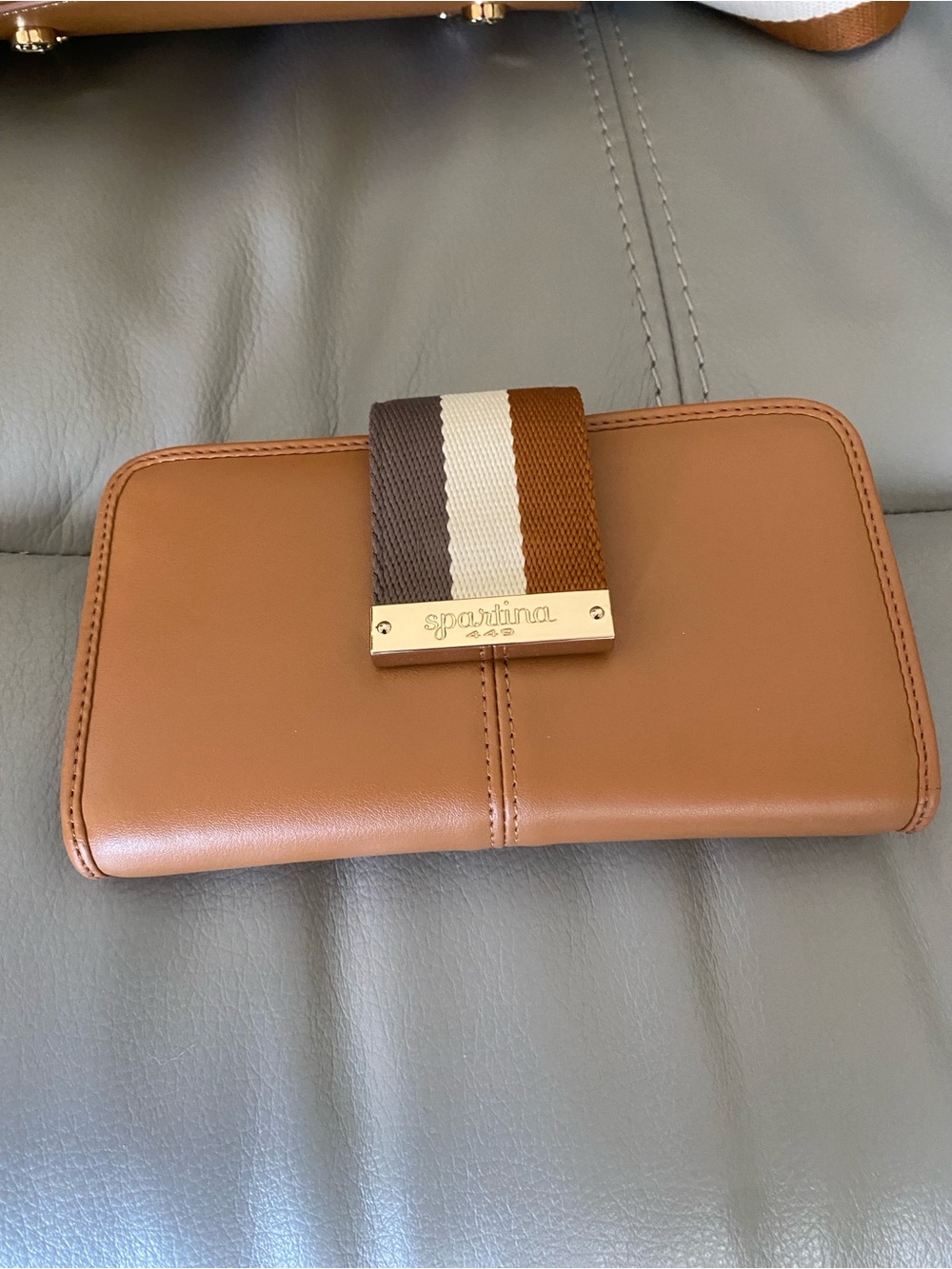 Spartina 449 Tan Wallet with Gold Plate